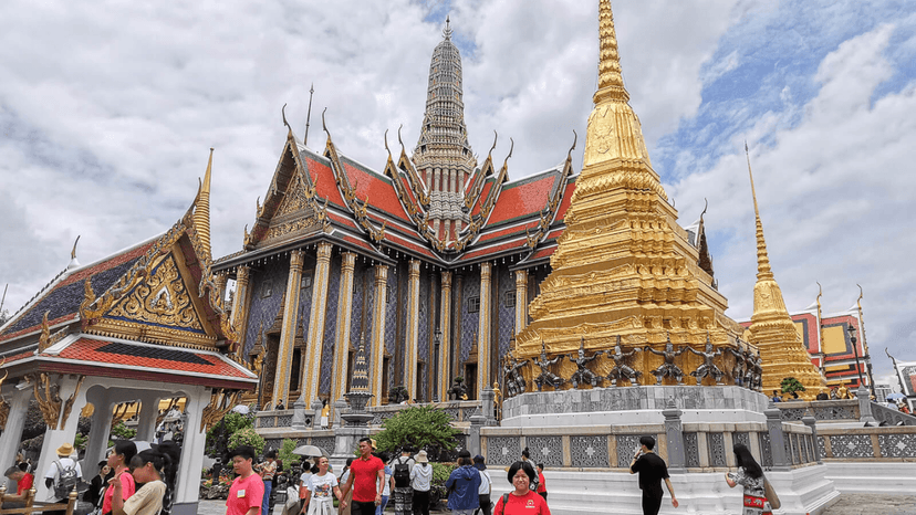 Wat Arun Sunset View Across Chao Phraya River