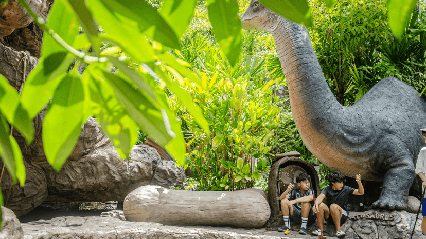 Dino Park mini golf Phuket