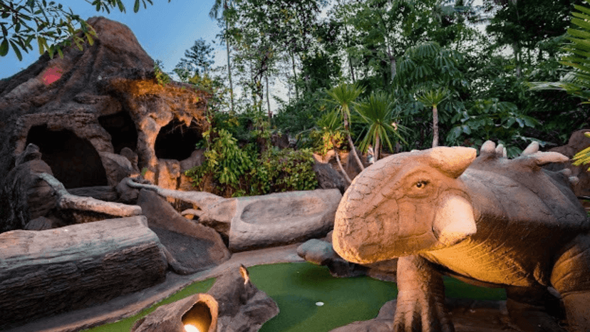 Dino Park Mini Golf Phuket Karon