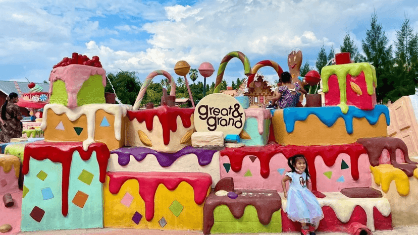 Horse Carriage Ride Pattaya Sheep Farm Attraction