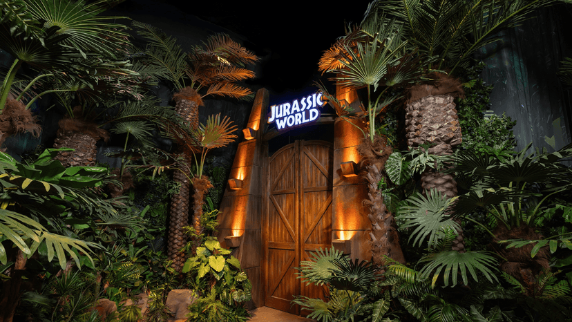 Interactive Dinosaur Exhibit Jurassic World Bangkok Experience