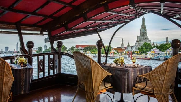 Manohra Dinner Cruise in Bangkok